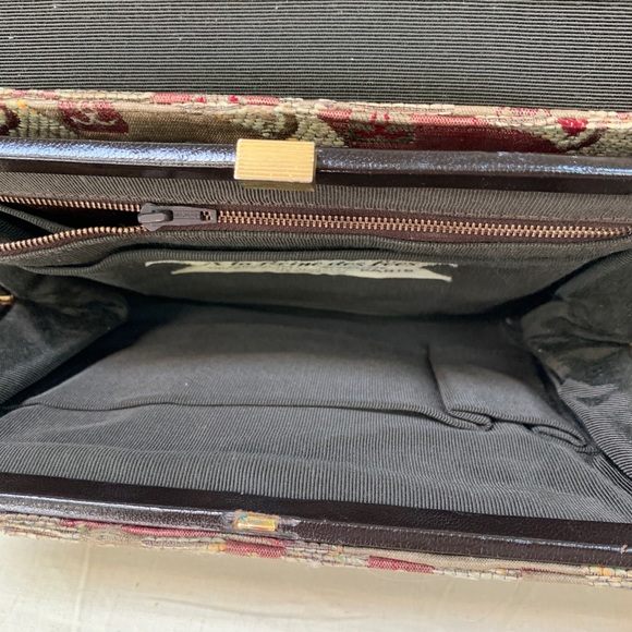 Vintage French Brocade & Leather Lion Purse, A la Reine Des Fees - Picture 6 of 10